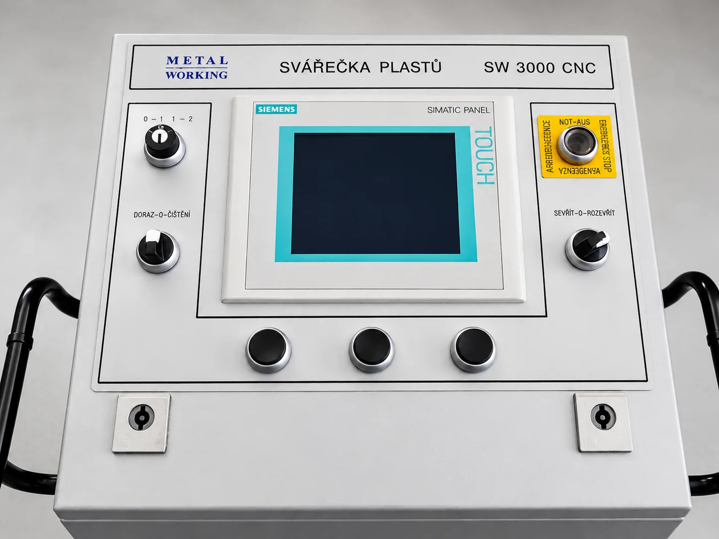 Ovládací panel svařovacího poloautomatu SW 3000 CNC