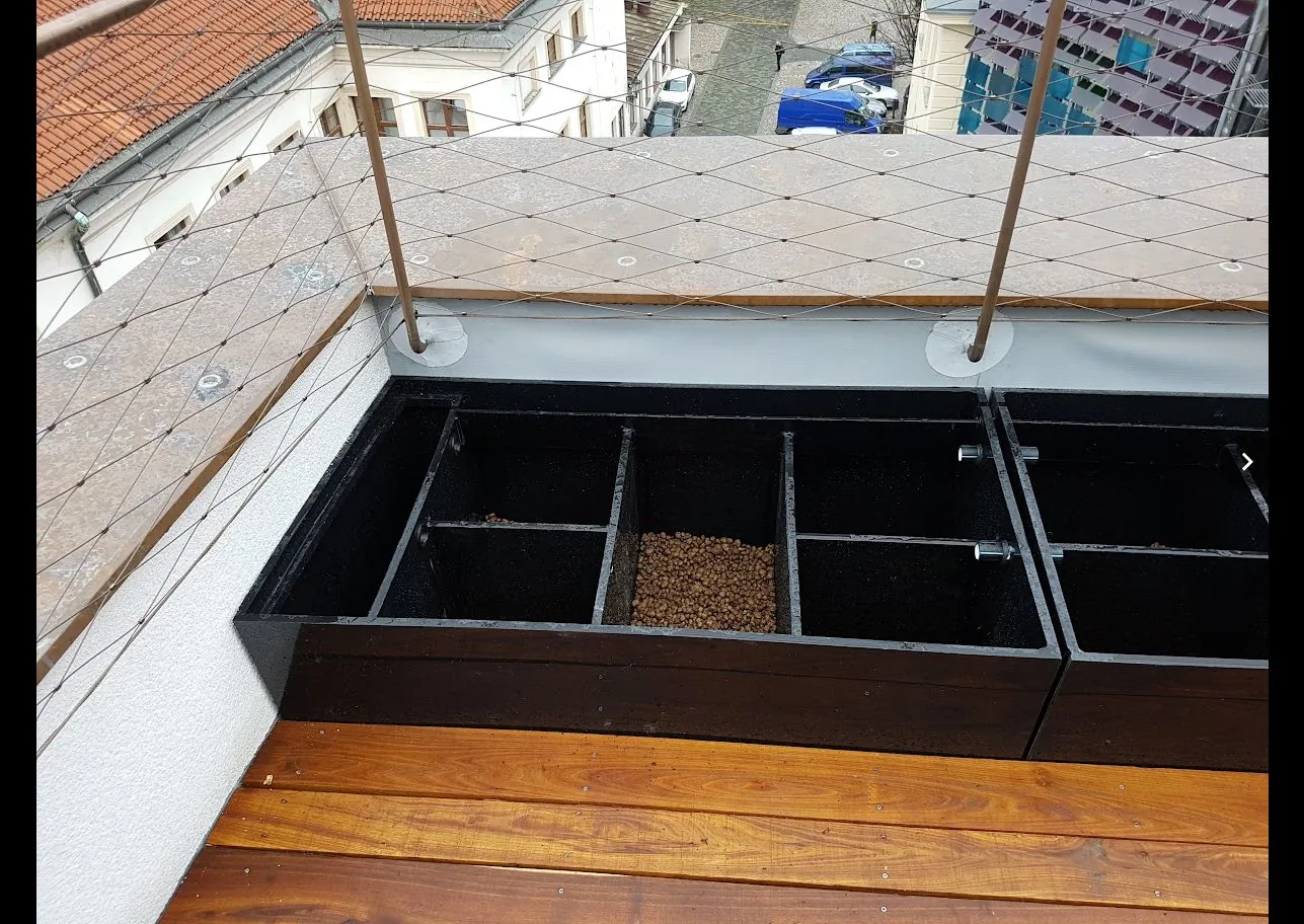 Realizace truhlíků ve Šporkově paláci – pohled 3